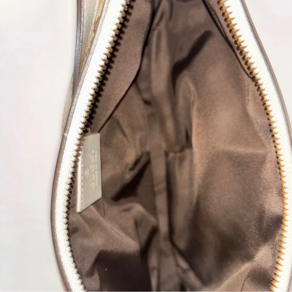 Gucci Beige Brown GG Canvas Shoulder Bag with Ivory Trim - Picture 9 of 11